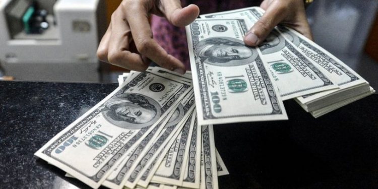 Dolar güne yükselişle başladı!