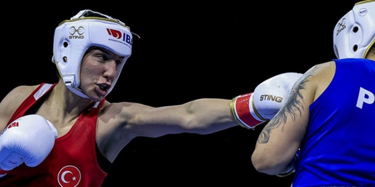 Dünya Kadınlar Boks Şampiyonası'nda Sema Çalışkan bronz madalya kazandı