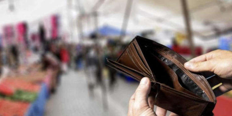 DİSK-AR: Yoksulun gıda enflasyonu yüzde 131,6