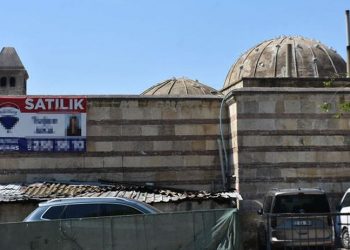 Edirne'de 600 yıllık iki tarihi hamam satışa çıkarıldı