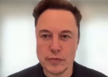 Elon Musk, Twitter alımı gerçekleşirse Trump'ın platforma dönebileceğini söyledi