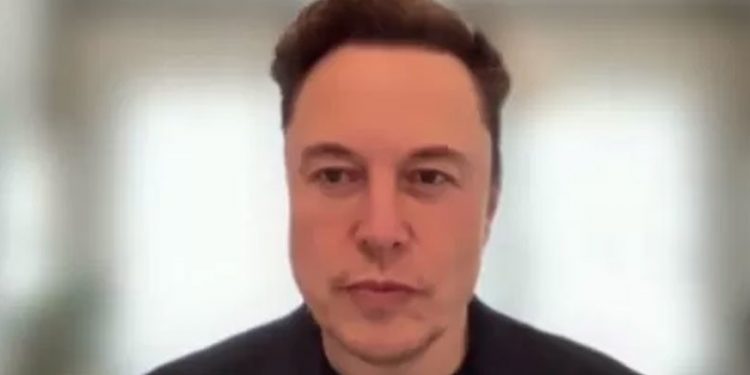 Elon Musk, Twitter alımı gerçekleşirse Trump'ın platforma dönebileceğini söyledi