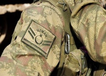 Emanetteki esrarı satan 3 uzman çavuşa 11 yıl hapis cezası