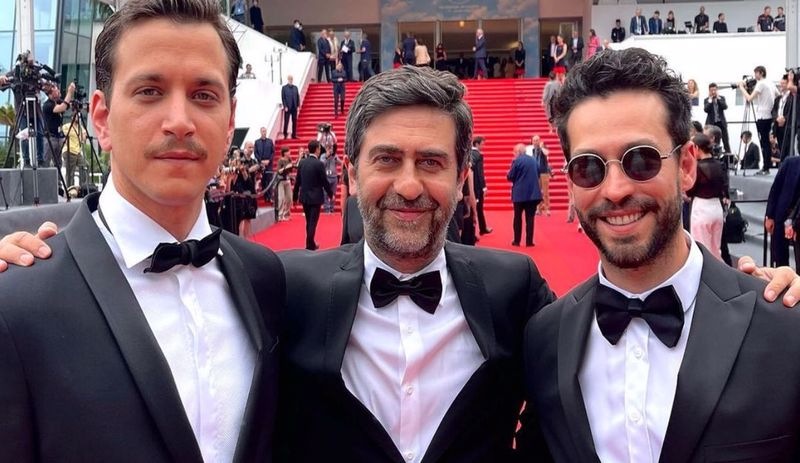 Emin Alper Cannes sahnesinde, tutuklu Çiğdem Mater'e teşekkür etti: Gülünç bir dava