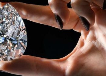 En büyük beyaz elmas "The Rock" müzayedeye çıkıyor: Fiyatı 30 milyon doları geçebilir