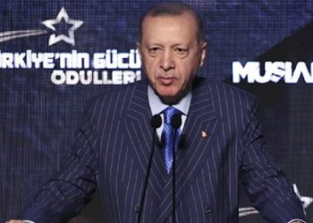 Erdoğan: Mültecilere sahip çıkacağız