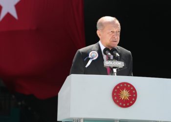 Erdoğan: NATO, İsveç'in bize karşı yaptırım uygulamasını bir kenara koyamaz