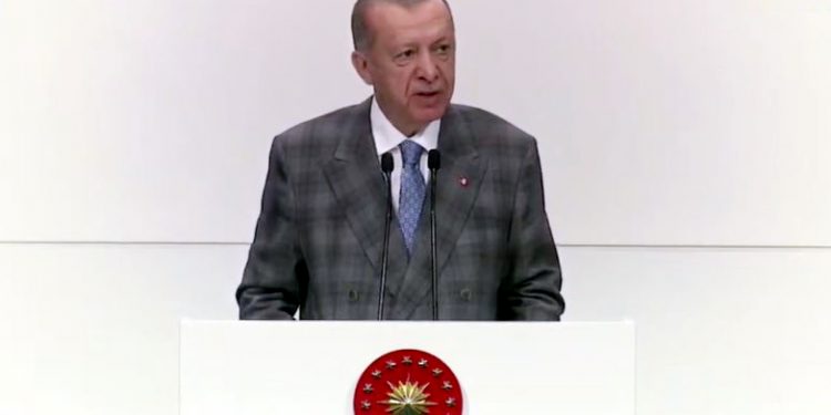 Erdoğan, Sayıştay’ı hedef aldı: ‘Açık aramayın’
