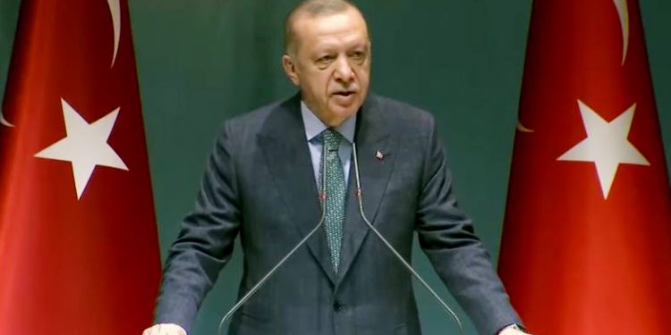 Erdoğan net konuştu: Biz görevde olduğumuz sürece mültecileri göndermeyeceğiz