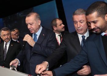 Erdoğan ve Katar Emiri’nin temelini attığı BMC fabrikası sökülüyor