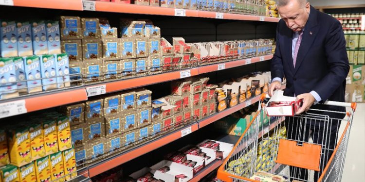 Erdoğan'ın alışveriş yapıp "uygun fiyatlı" dediği marketten 249 milyon TL zarar