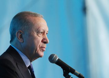 Erdoğan’dan proje alan müteahhide: ‘Ne diyor bu ya? Biz bunu değiştirelim’