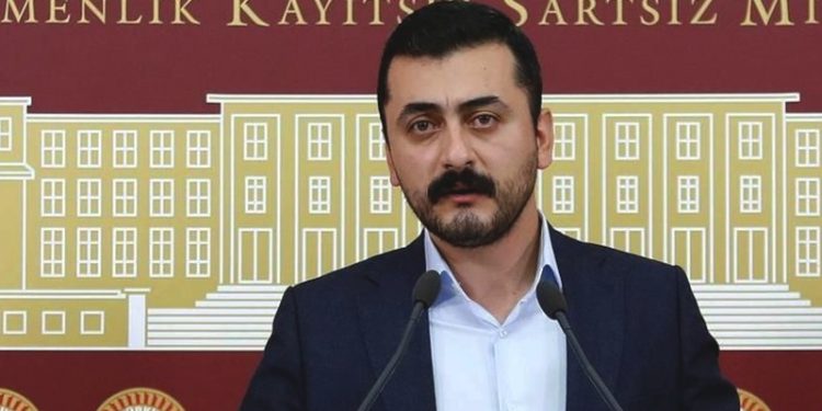 Eren Erdem'e 'FETÖ'den verilen hapis cezası bozuldu