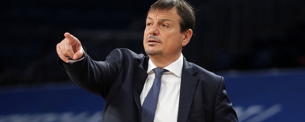 Ergin Ataman'dan Galatasaray yönetimine sitem, başkan Elmas'a özür, camiaya teşekkür