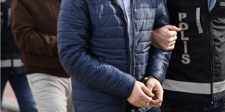 Erkek şiddeti: Babası tarafından darp edildiği  iddia edilen 2,5 yaşındaki çocuk öldü