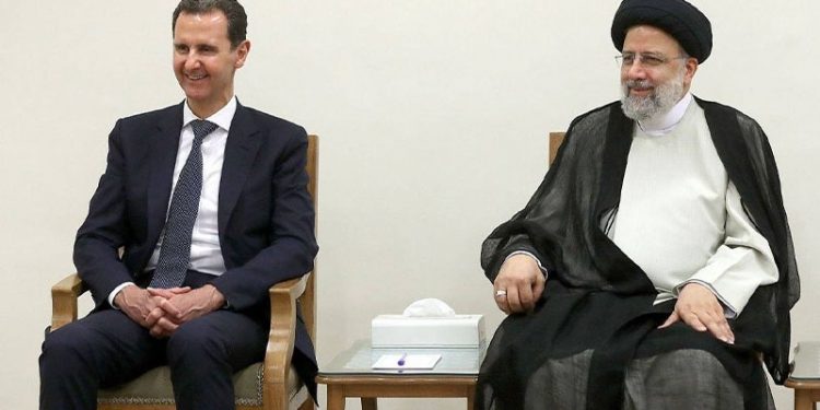 Esad, Tahran'da İran lideri Hamaney'i ziyaret etti