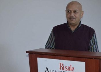 Eski AKP’li vekil öğrencisine istismardan yargılanan öğretmene kalkan oldu: ‘Örnek Müslümandır’