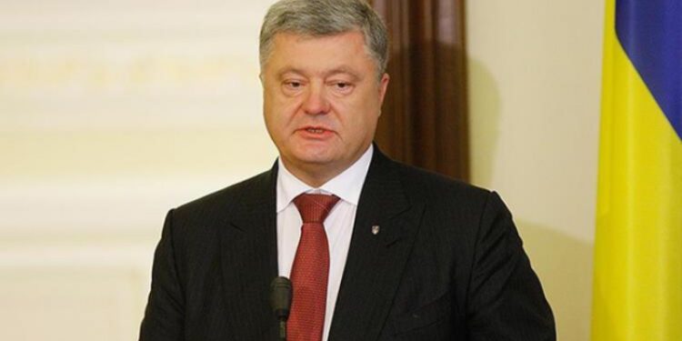 Eski Ukrayna Devlet Başkanı Petro Poroşenko, siyasi bir toplantıya katılmak üzere ülkeden ayrıldı