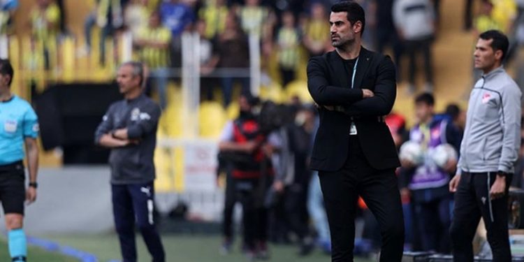 Fatih Karagümrük'te Volkan Demirel dönemi sona erdi