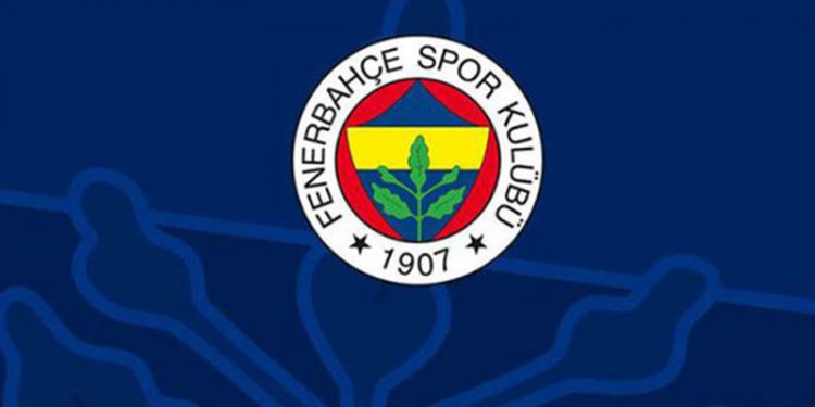 Fenerbahçe'den açıklama: Trabzonspor formalı kişiler taraftarımıza bıçaklı, sopalı bir saldırı gerçekleştirdi