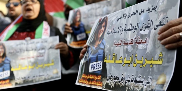 Filistin: Al Jazeera muhabirinin öldürülmesiyle ilgili İsrail'in ortak soruşturma talebini reddettik