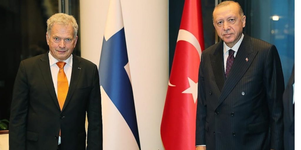 Finlandiya Cumhurbaşkanı: Erdoğan bir ay önce bana NATO üyeliğimizi destekleyeceğini söyledi; kafam karıştı