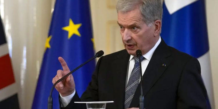 Finlandiya Cumhurbaşkanı: NATO üyeliği için resmen başvuracağız