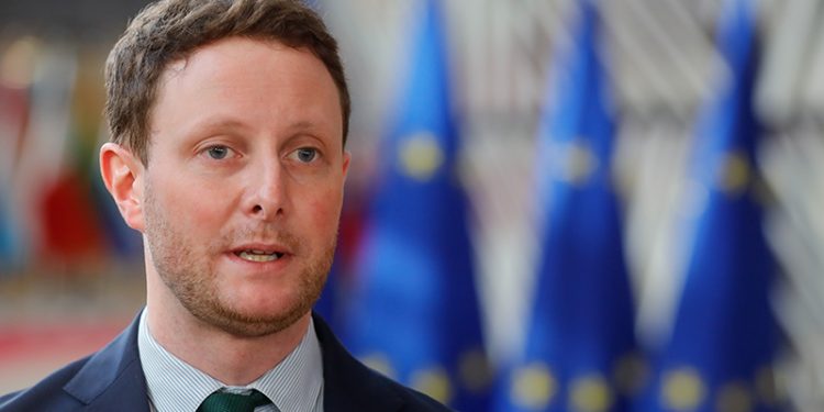 Fransa, Ukrayna’nın AB’ye üyeliğinin 15-20 yıl sürebileceği konusunda uyardı