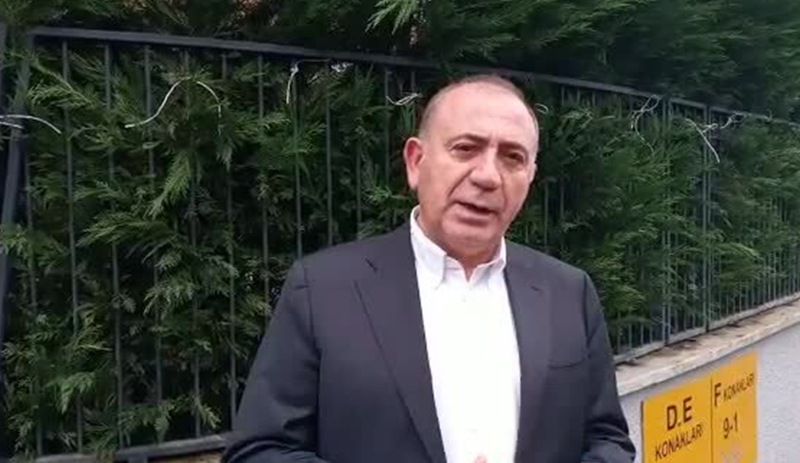 Gürsel Tekin'den Bakan Kurum'a yanıt: ‘Şu an satılabilir bir metrekare hazine arazisi yok’