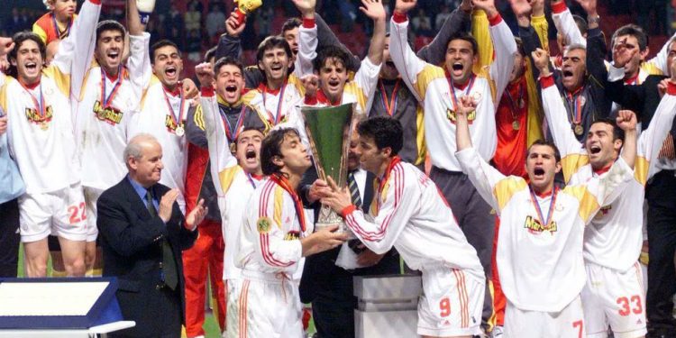 Galatasaray’dan yine Hakan Şükür’süz UEFA şampiyonluğu videosu