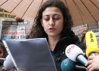 Gazeteci Derya Okatan beraat etti