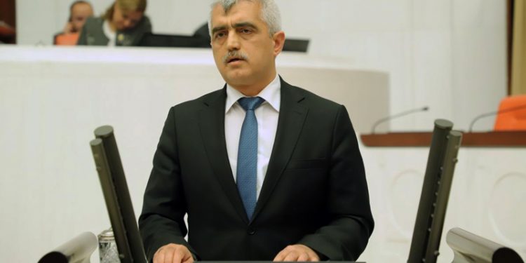 Gergerlioğlu’ndan Bozdağ’a: Sadece retweet yaptığım için 96 gün cezaevinde kaldım