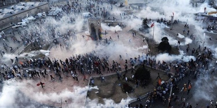 Gezi Davası tutukluları: Gezi vesilesi ile bir kez daha korku duvarı aşılmıştır