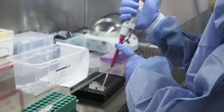 Gizemli hepatit bir ülkeye daha sıçradı