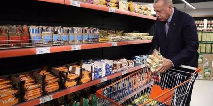 Global 'endişe' araştırması: Türkiye'de halkın yüzde 82’si 'ekonomi kötü' dedi