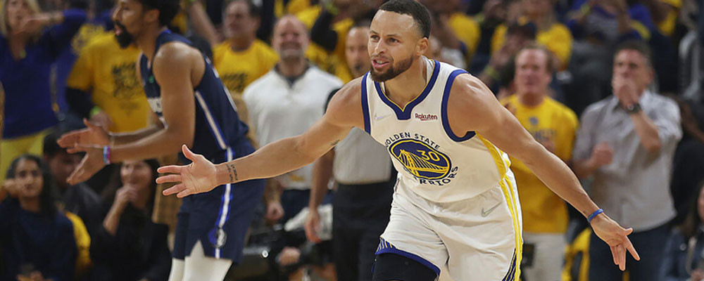 Golden State Warriors, Batı finalinde seriyi 2-0 yaptı