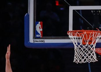 Golden State Warriors, NBA finaline yükseldi