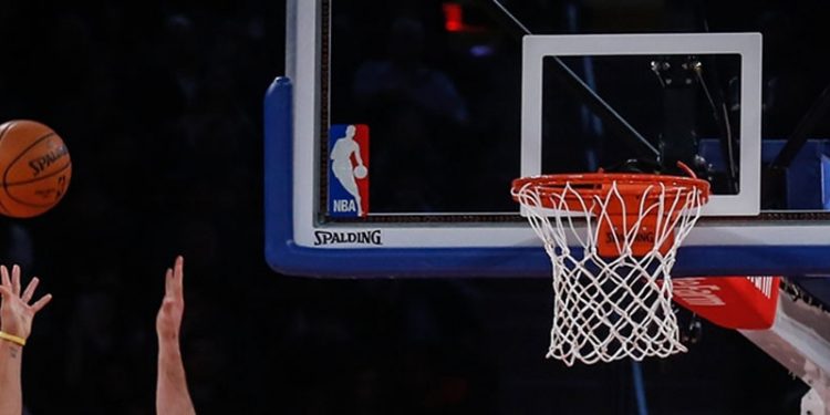 Golden State Warriors, NBA finaline yükseldi