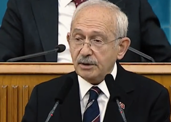 Grup toplantısında duyurmuştu: Kılıçdaroğlu bir kez daha saat 22'yi işaret etti