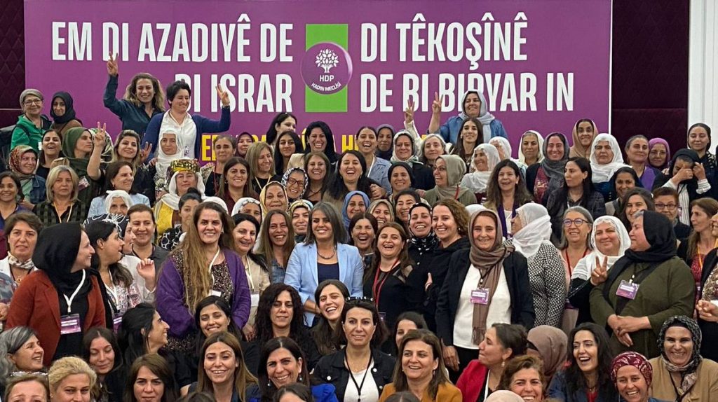 HDP’li kadınlar: Kaftancıoğlu’na verilen cezaları asla kabul etmiyoruz