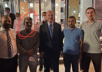 HDP önündeki provokasyona katılan bir kişinin Soylu ile fotoğrafı çıktı
