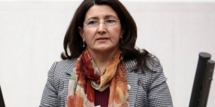 HDP'li eski vekil Gülser Yıldırım, AİHM kararına rağmen tahliye edilmedi