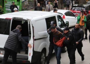 HDP’nin önünde gözaltına alınanlardan 6'sı serbest bırakıldı