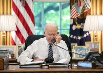 Havuç ve sopa: ABD Başkanı Biden, Erdoğan’ı neden aramıyor?