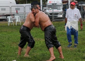 Havza Kırkpınar Yağlı Güreşleri'nde başpehlivan Recep Kara