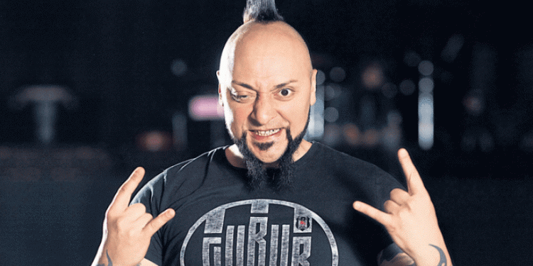 Hayko Cepkin'den Anadolu Fest'in etkinlik yasağı kapsamına girmesine sert tepki: 'Vay arkadaş...'