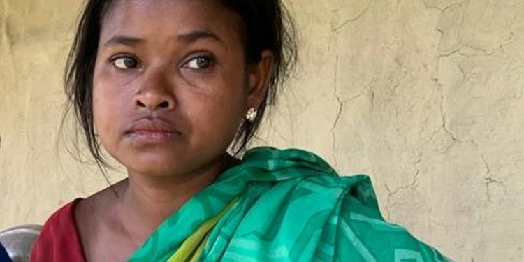 Hindistan'daki çay işçileri neden mantar zehirlenmesi sonucu ölüyor?