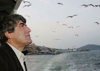 Hrant Dink'in şiirini oğlu besteleyip seslendirdi