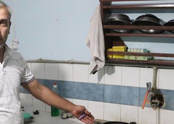 Hırsız 'ihtiyacım olanı aldım' notu bırakarak, kıymalı yumurta yapıp, duş almış!