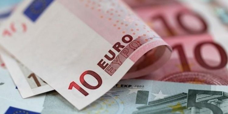 Hırvatistan AB'ye üye olmasından 10 yıl sonra euroya geçiyor